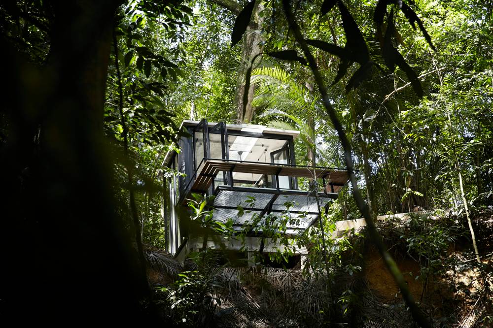 glass box 1 at sekeping serendah