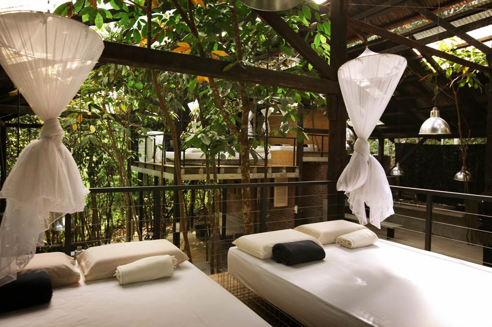 Warehouse 1 at sekeping serendah