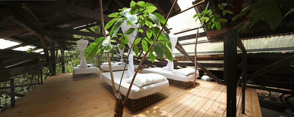 Warehouse 2 at sekeping serendah